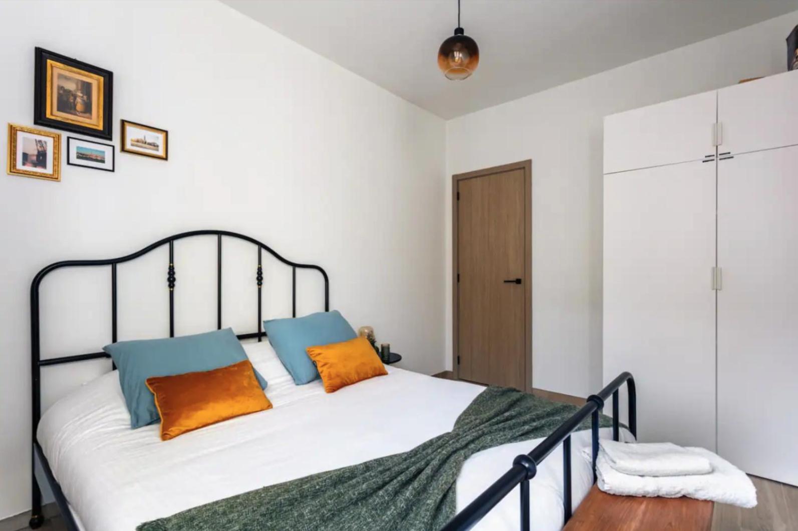 Sunny Haven Apartment *